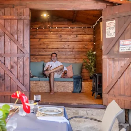 Super Zen Apartament Ponta Delgada (Madeira)