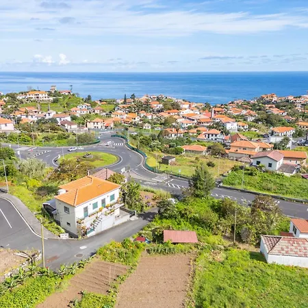 Super Zen Apartament Ponta Delgada (Madeira)