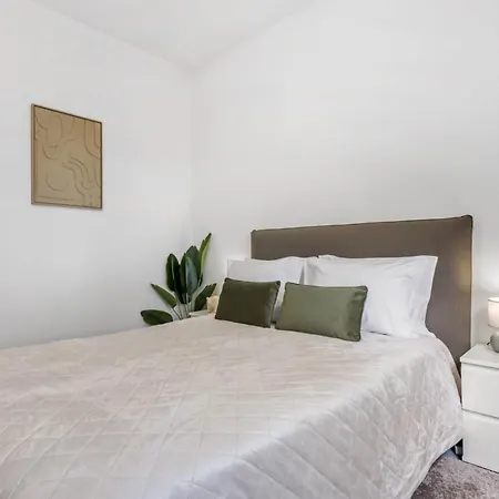 Super Zen Ponta Delgada (Madeira)